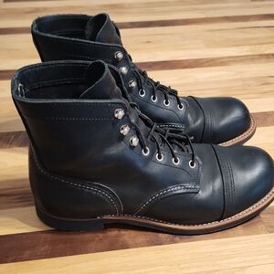 Red Wing Iron Ranger Black Leather Men's Boots Size 10 E2
